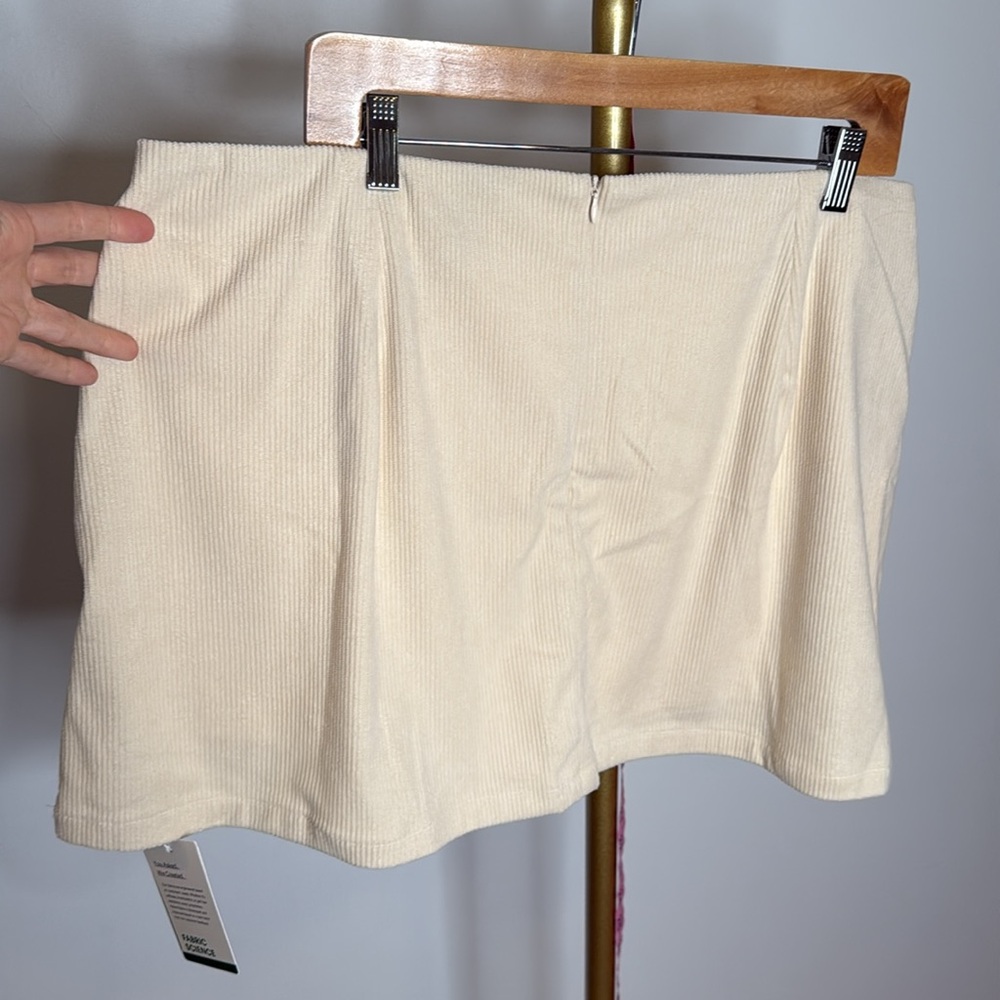 High Waisted Invisible Zipper 2-in-1 A Line Mini Corduroy Casual Plus Size Skirt - Picture 5 of 8